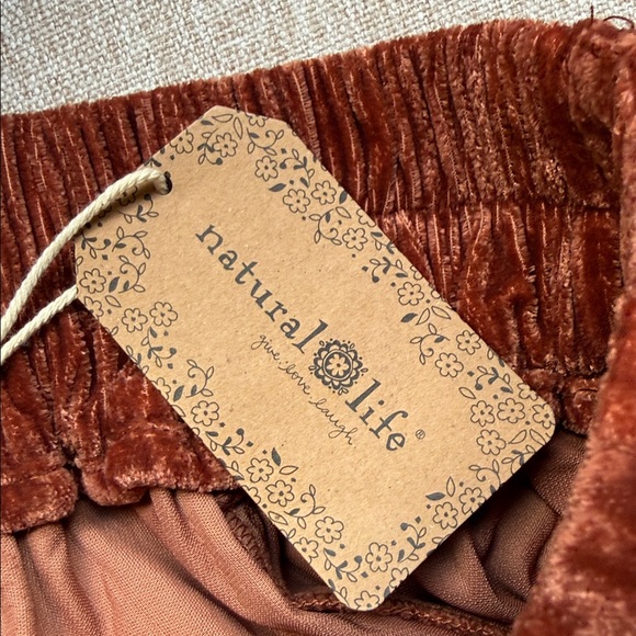 NATURAL LIFE Rust Velvet Wide-Leg Pants - Picture 6 of 7
